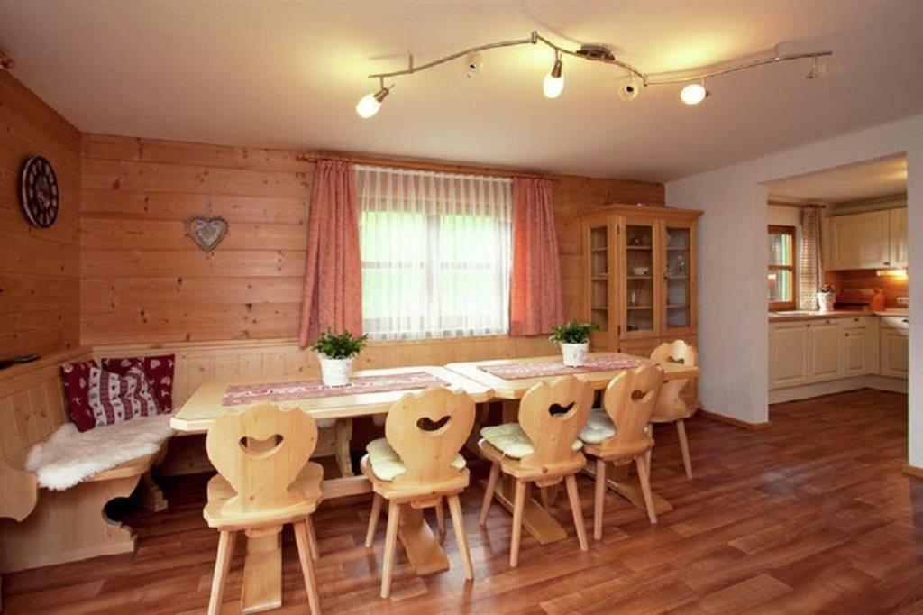 شقة Haus Waldhof بريكسن ام تاله المظهر الخارجي الصورة